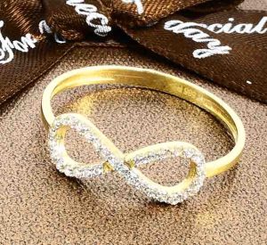 Zlatý prsteň Glare 142