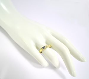 Zlatý prsteň Glare 150