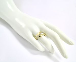 Zlatý prsteň Glare 561