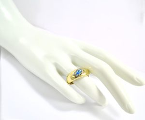 Zlatý prsteň Glare 568