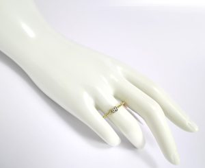 Zlatý prsteň Glare 588