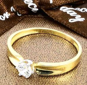 Zlatý prsteň Glare 607